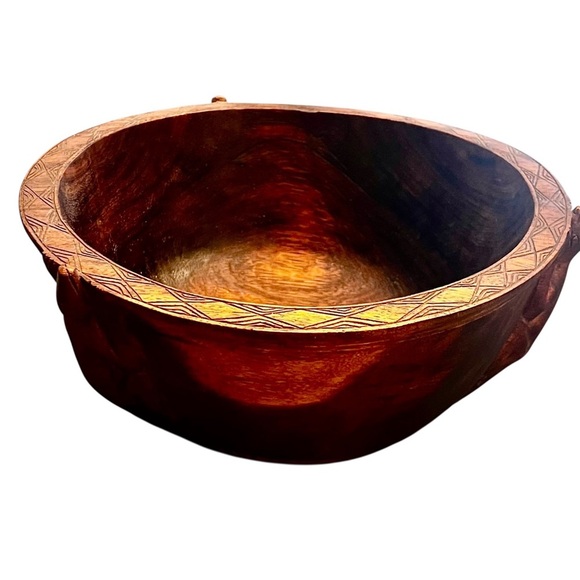 Antique Hand Carved Wooden Bowl Lizards Geckos Incised New Guinea Attributed 11” - Picture 3 of 13